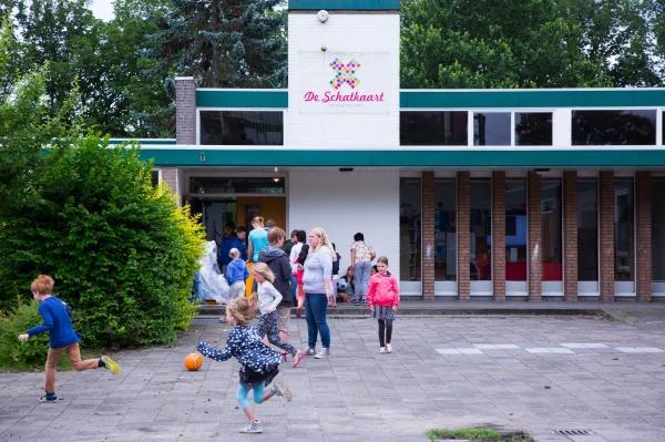 How do I register my child with Schatkaart?
